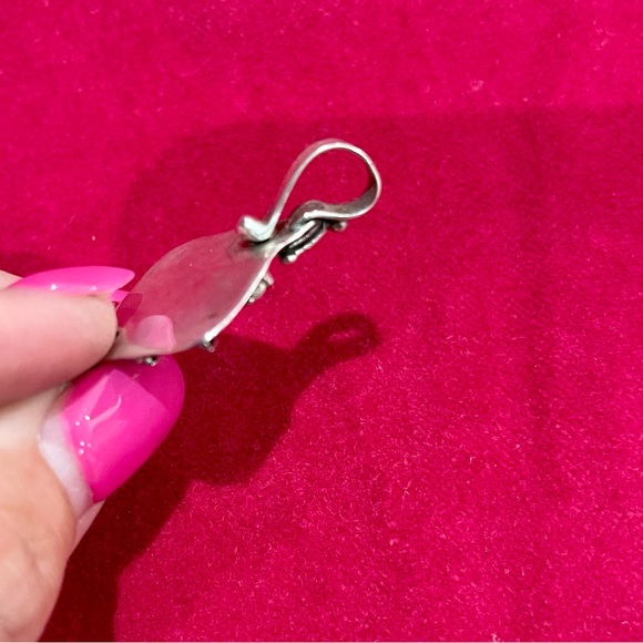 ELAINE WIGLE pendant - Picture 2 of 4